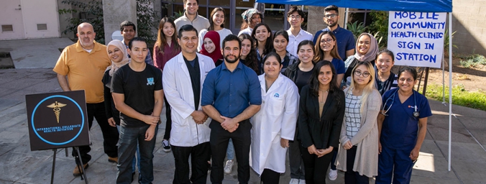 Photo of group of volunteers at first mobile health clinic.