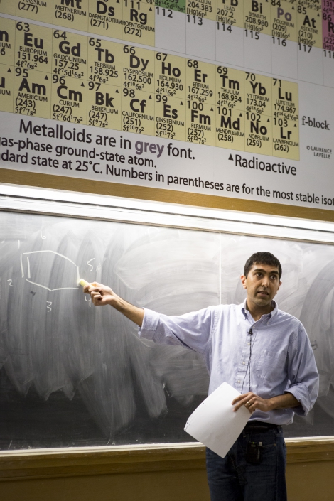 Neil+Garg+teaching+photo+4+by+Coral+von+Zumwalt A photo of Professor Neil Garg