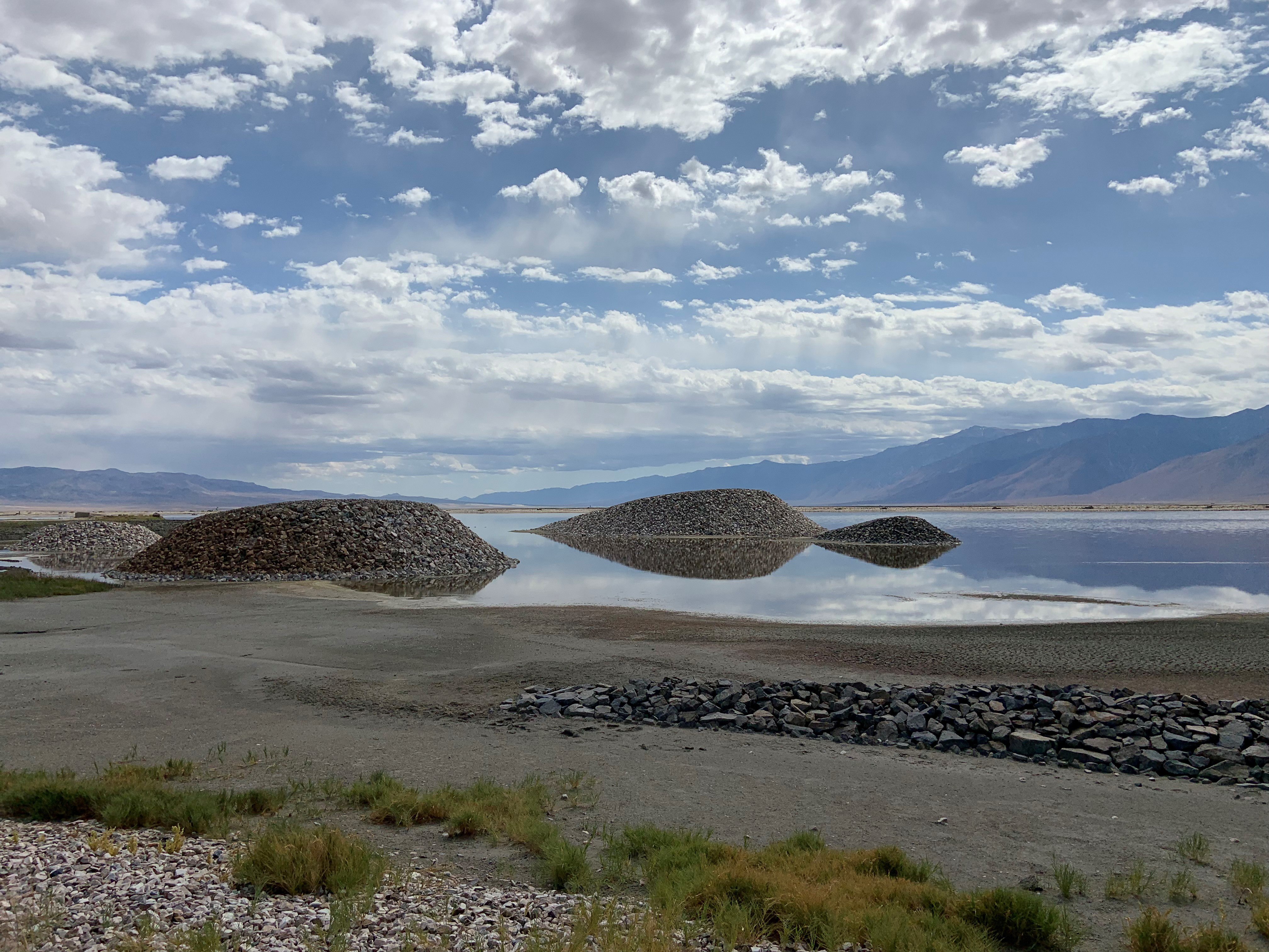 A photo of the Owens Valley lakebed.