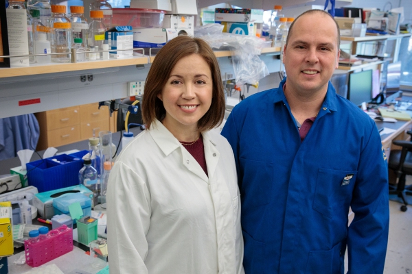 A photo of Stephanie Correa and Edward van Veen in Correa's UCLA laboratory