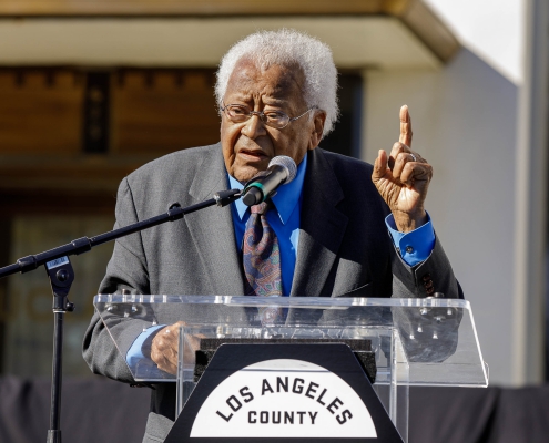 Image of the The Rev. James Lawson Jr. at building dedication