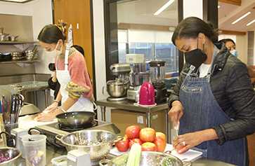 Image of students in the UCLA Teaching Kitchen