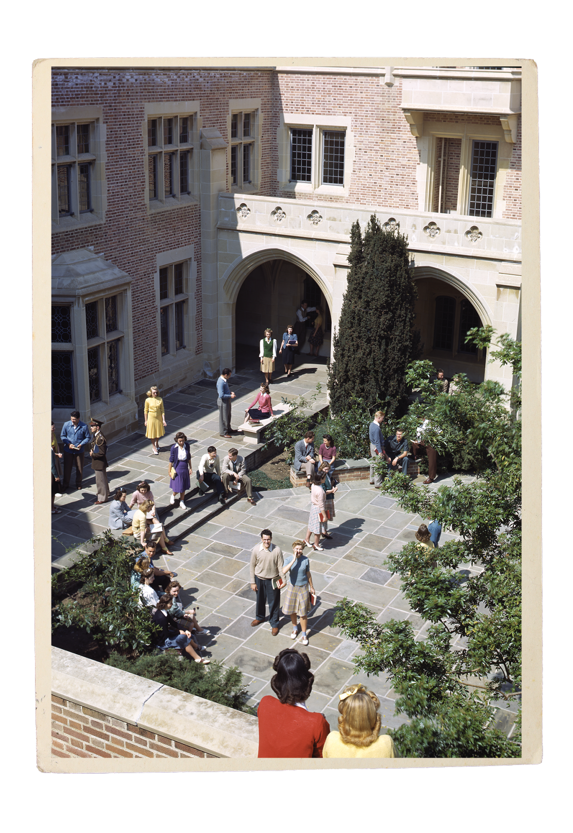 A 1940s photograph of students socializing in the courtyard of Kerckhoff Hall. ﻿