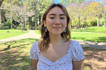 Nicolette Bond in the UCLA Franklin D. Murphy Sculpture Garden
