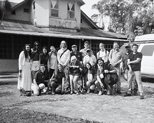 Finca-363-241 The UCLA Guatemala Practicum team — Jennifer Gonzalez-Diaz, Iris Hong, Anna Neiger, Julia Packer, Alexis Shenkiryk, Taylor Simonich, Quinn Wynacht and faculty advisors Dan Cooper and Ryan Harrigan — gathers with members of the Maldonado family and Jones Coffee Roasters at Finca Dos Marias