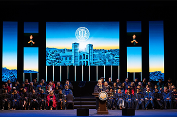 Chancellor Frenk speaking at the podium of his inauguration.